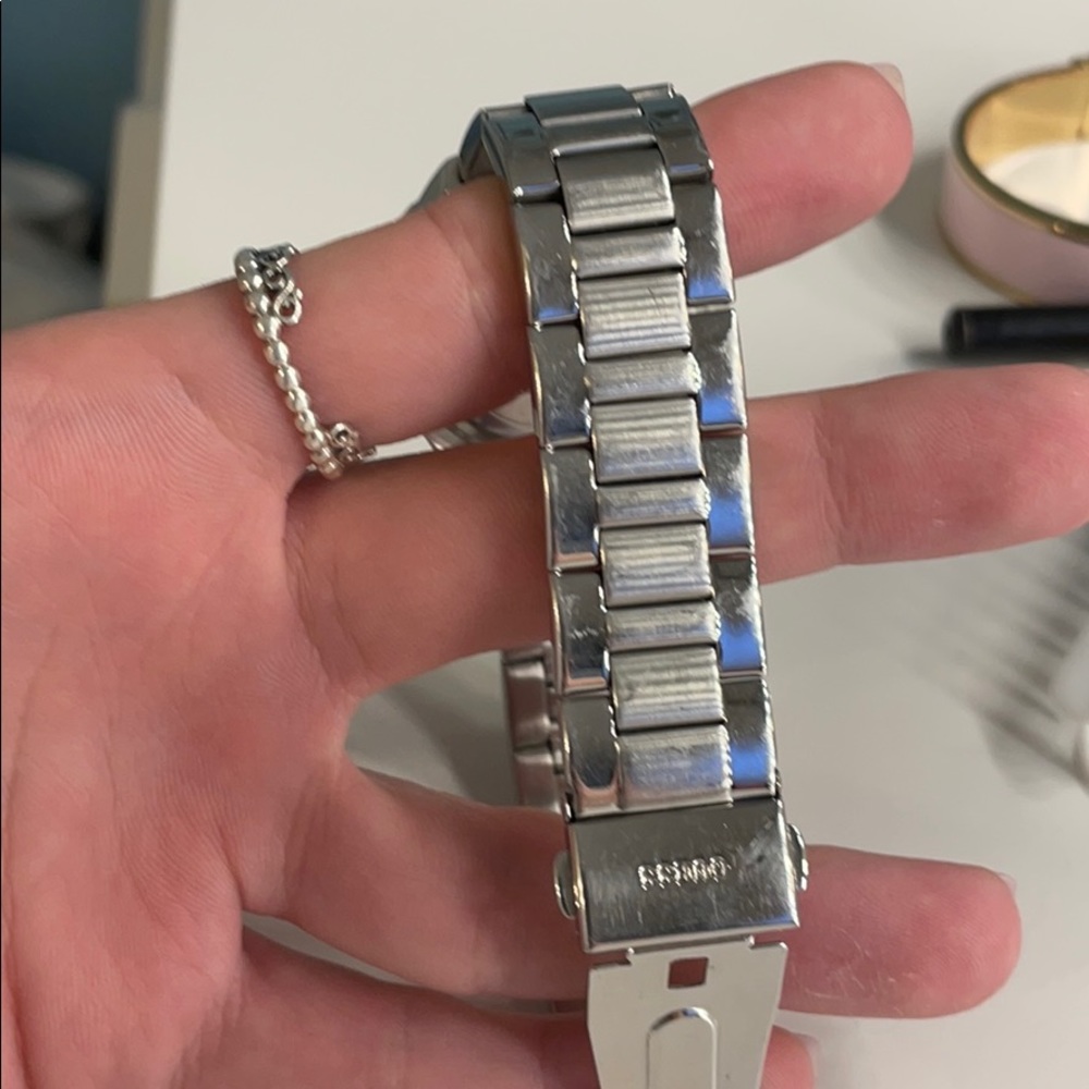 Guess Watch - Picture 4 of 7